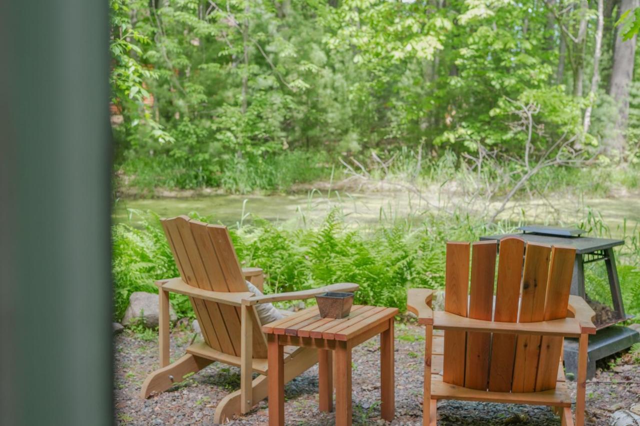 Lodge Vintage Wild West Tiny In The Woods!